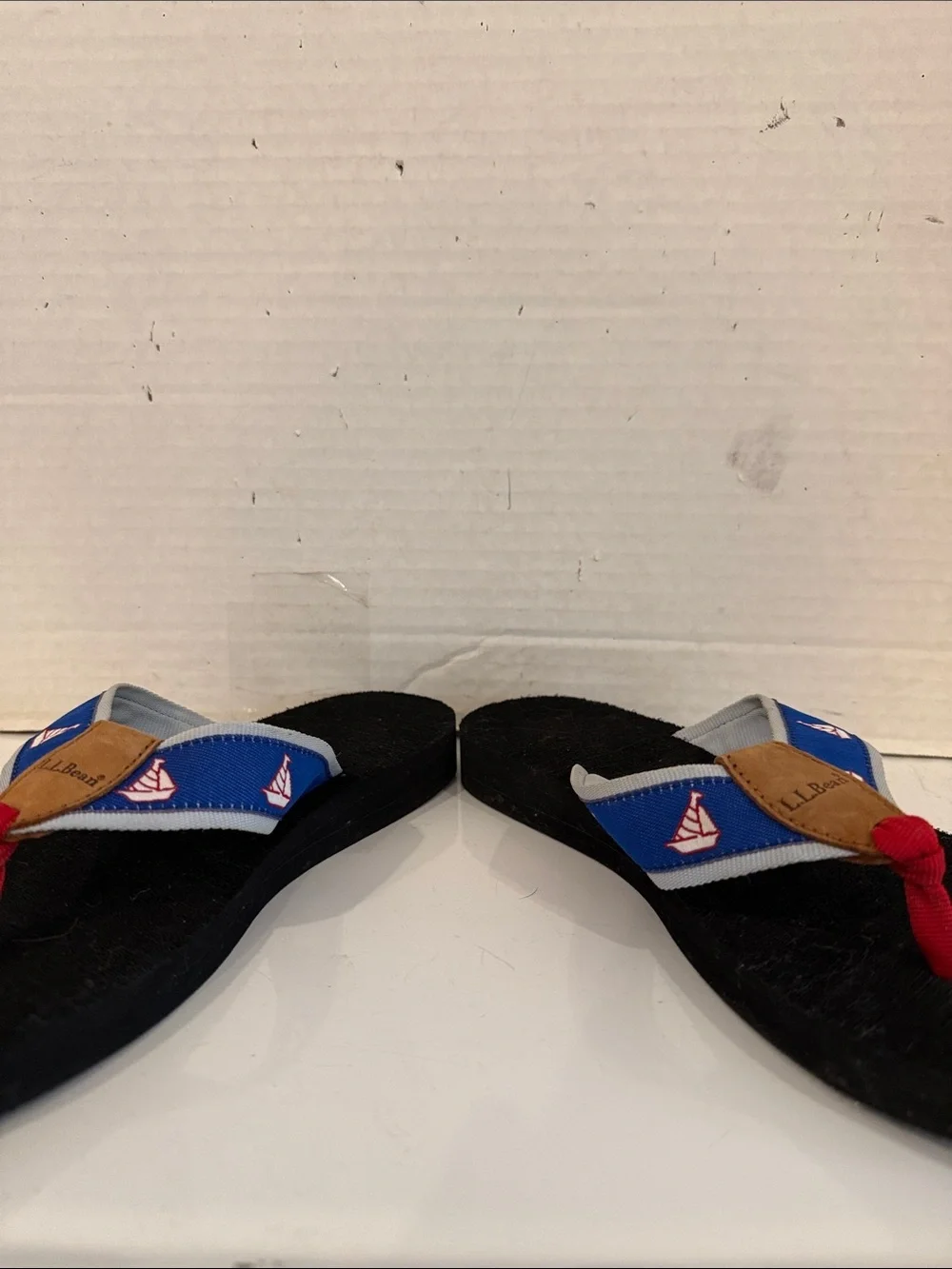 L.L. Bean Black Flip Flops with Blue Straps & Sailboat Motif (Sz 3-4)